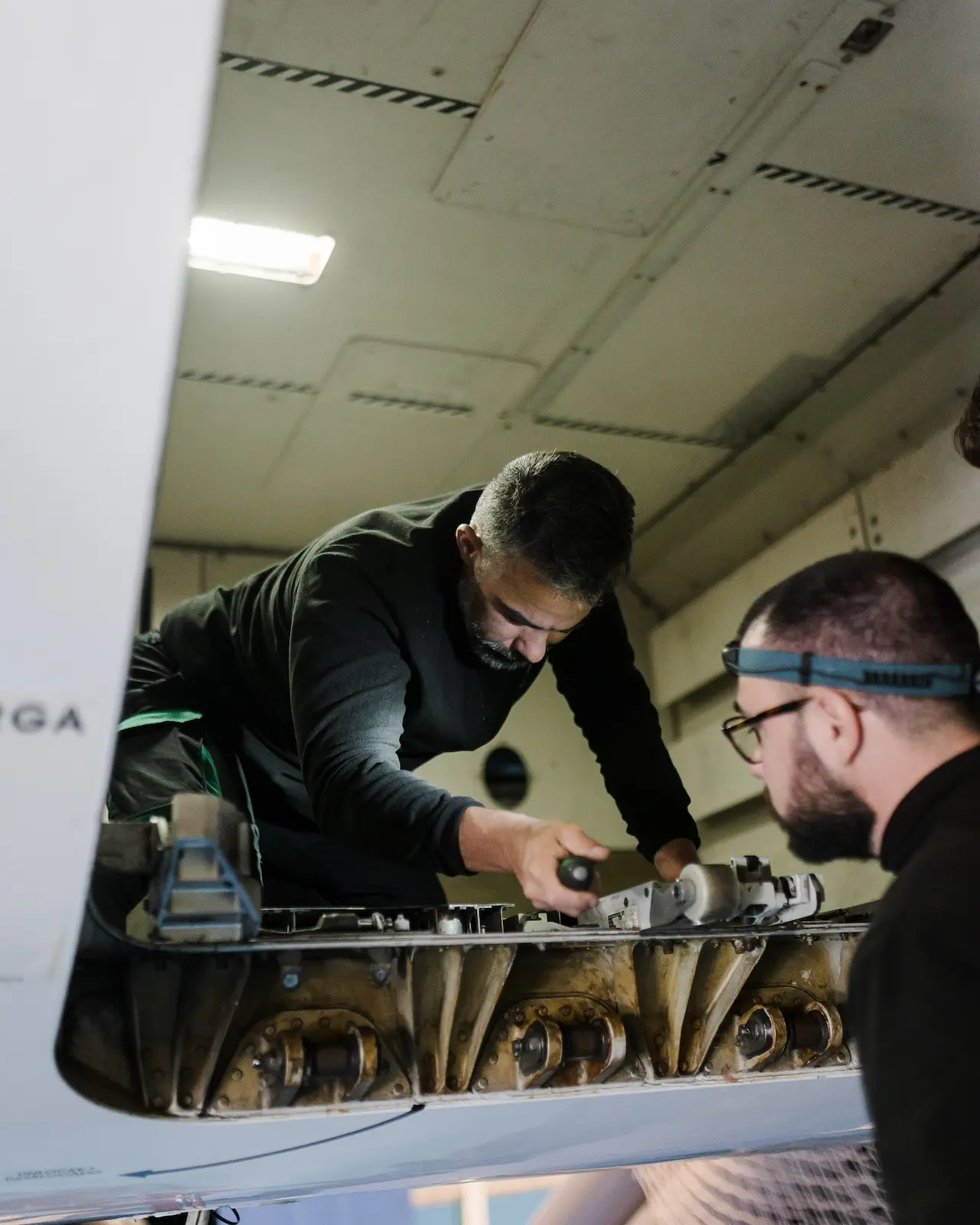 Formación práctica de mantenimiento de aeronaves en Boost Air Academy